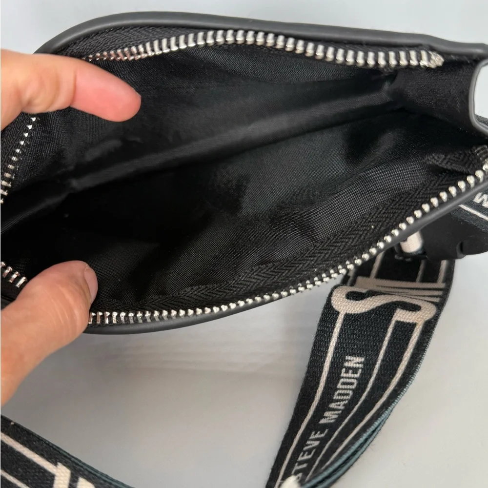 Steve Madden Black Crossbody Bag, Black - Picture 3 of 10